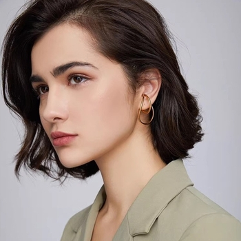 Clipuri geometrice pentru urechi, fără piercing – fabricate manual, aliaj cu strat de argint sau aur, stil influencer, primăvara 2025