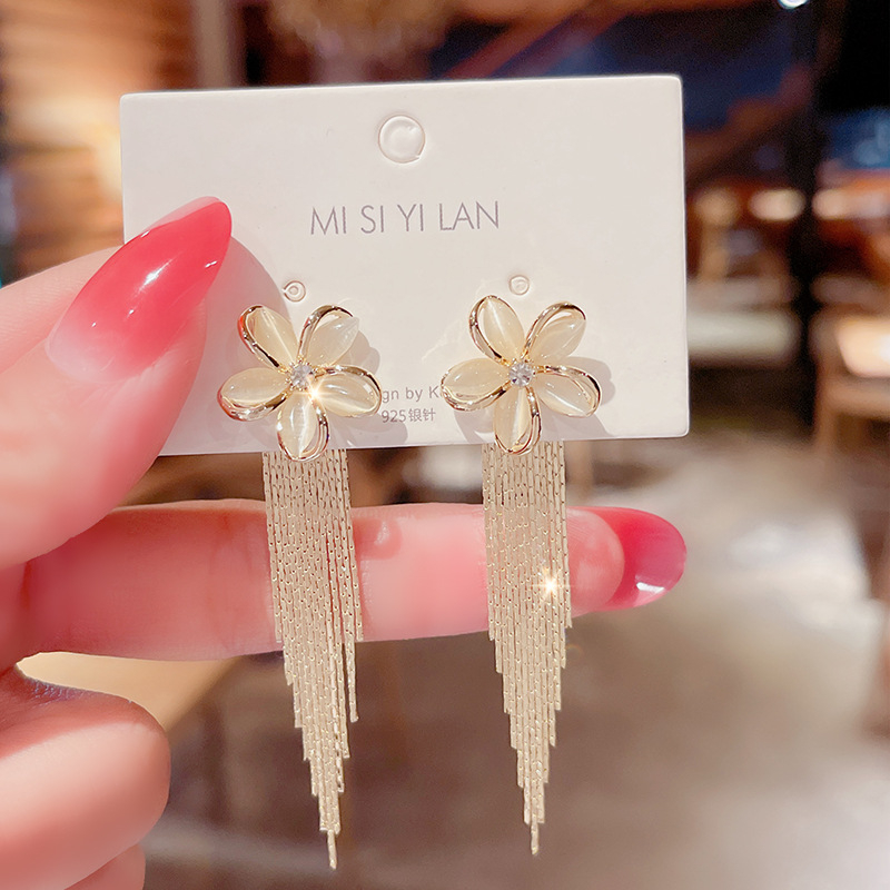 Haige fülbevalók – növényi virággal díszített design, ötvözet, elektroplattált, japán-koreai stílus