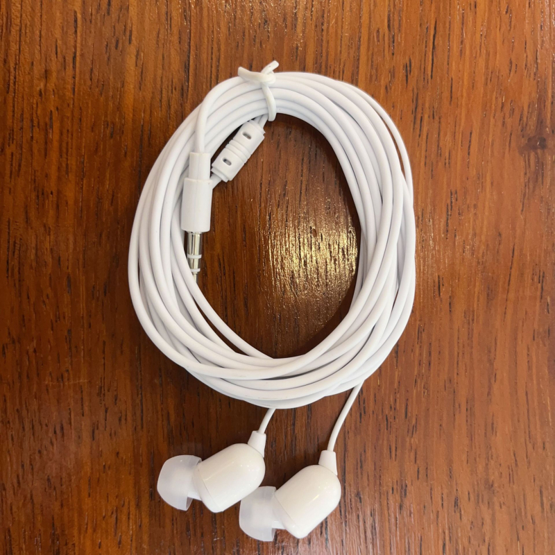 Vezetékes in-ear fejhallgató 3,5 mm-es egyenes csatlakozóval számítógépes hangmonitorozáshoz