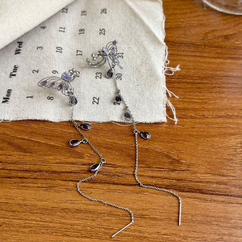 Fülbevalók - réz, U-alakú fülcsipesz, rovar-ihletésű dizájn, elektroplátolás, nőies pastoraális stílus