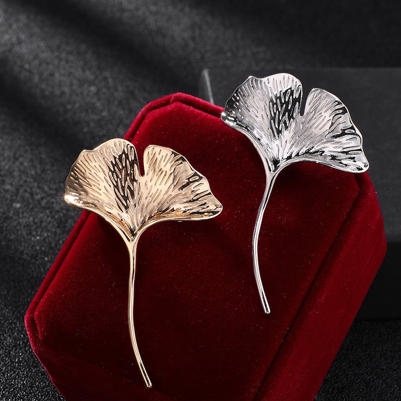 Broš s listom ginkgo — unisex, geometrijski dizajn, legura, dijamantni završetak, dekorativni dodatak