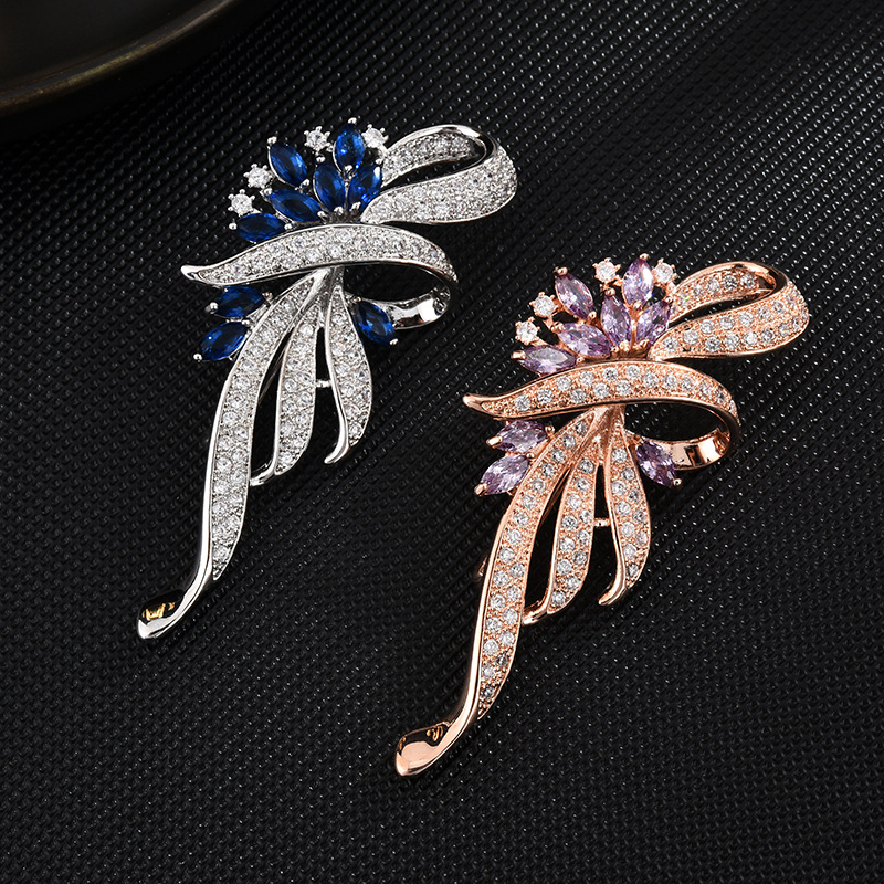 Bakrena broš s cvjetnim dizajnom, Boyi Garden, dijamantna obrada, dekorativni dodatak