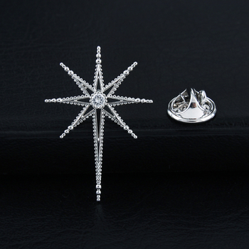 Rézből készült kitűző zirkón beépítéssel, nyolcszögletű csillag és kereszt csillag, geometriai dizájn, uniszex