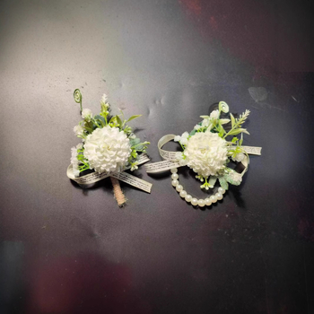 Esküvői korsage a mellkasra - uniszex, üzleti formális stílus - MARIOCASAS, anyag: Egyéb, beépítés nélkül, 2024 tavasz.