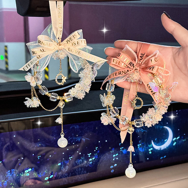 Автомобилна пеперудена висулка за интериор, модерен стил, кристален материал (Марка: Blue Rain; Материал: Кристал; Стил: Модерен; Функция: Интериорна декорация)