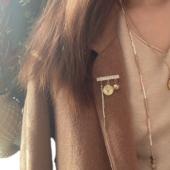 Broš – geometrijski dizajn, unisex, legura, ugravirano umjetnim kamenjem/poludragim kamenjem, elektroplatiranje