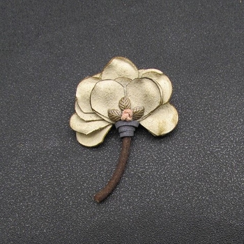 Tekstilna cvjetna broš za kaput i šal – dekorativni dodatak, vintage stil, podrijetlo: Wenzhou, jesen 2024