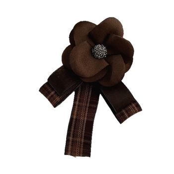 Broš od tekstila, cvjetni i mašni oblik, ručno izrađeno, francuski retro stil