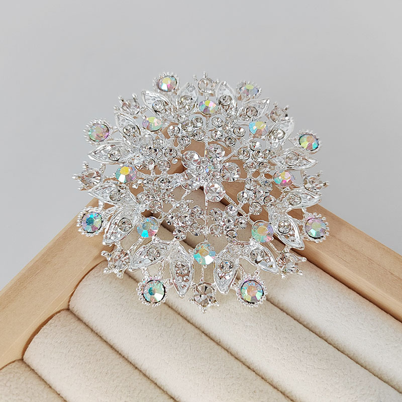 Broš s cvijetom od legure, dekorativni nakit s elektroplatiranom površinom