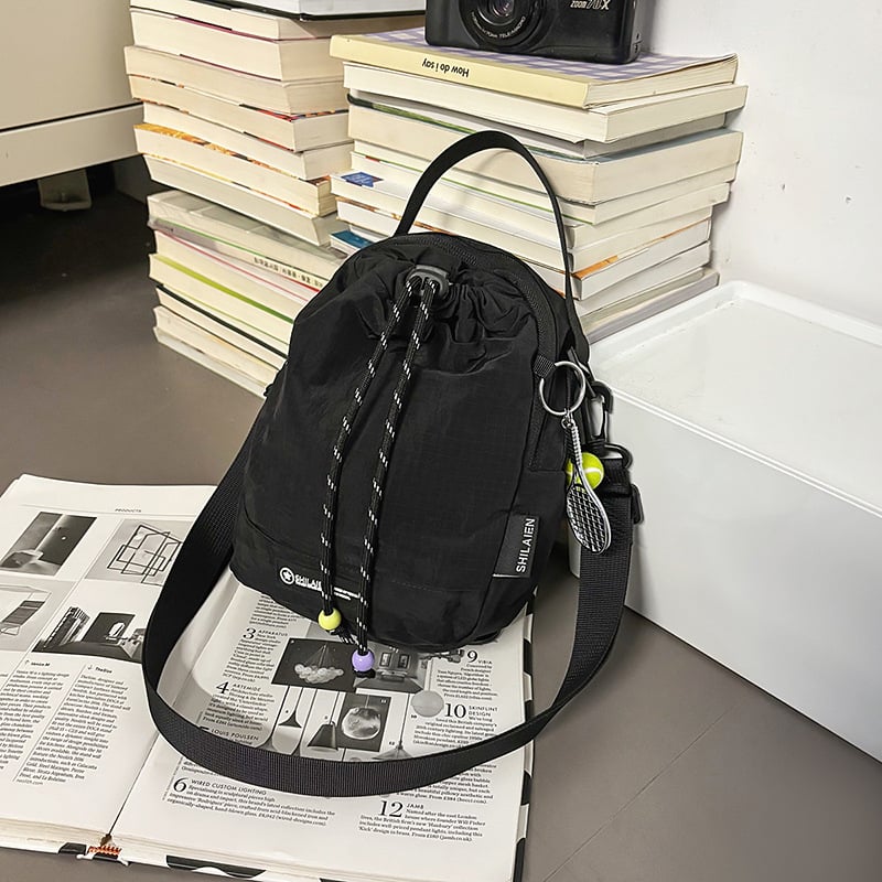 Moderna crossbody torba preko ramena, velika kapaciteta za bocu vode, prijenosna torba za svakodnevne aktivnosti na otvorenom