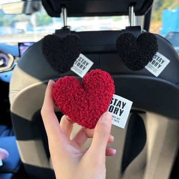 Stražnja naslonska kuka za automobil s plišanim srcem, moderan stil — Little Mickey; materijal: univerzalni; funkcija: unutarnje uređenje; klasifikacija: auto kuka