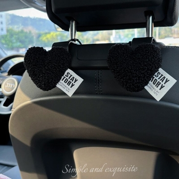Stražnja naslonska kuka za automobil s plišanim srcem, moderan stil — Little Mickey; materijal: univerzalni; funkcija: unutarnje uređenje; klasifikacija: auto kuka