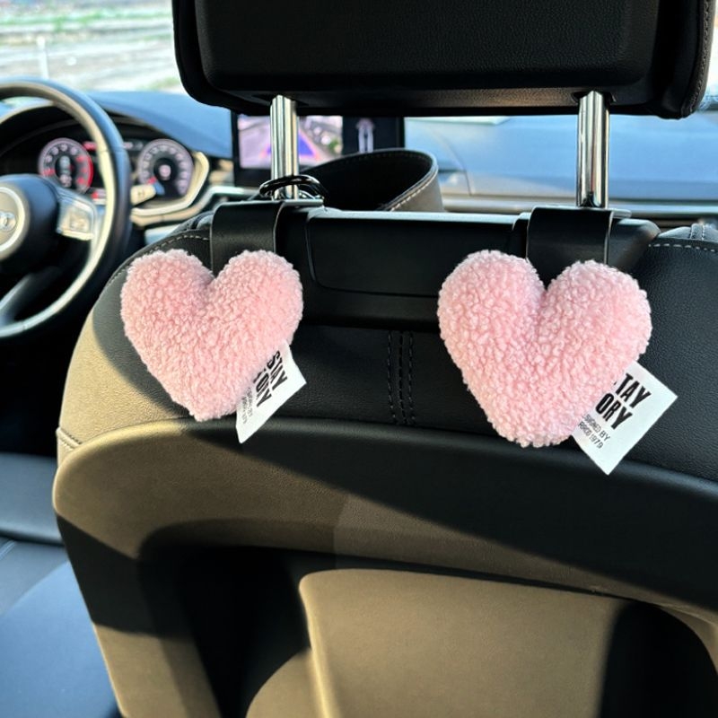 Stražnja naslonska kuka za automobil s plišanim srcem, moderan stil — Little Mickey; materijal: univerzalni; funkcija: unutarnje uređenje; klasifikacija: auto kuka