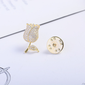 Kaela kinniti naistele, Korea-stiilis tulipa disain, kullatud messing ja tsirkoonkristall