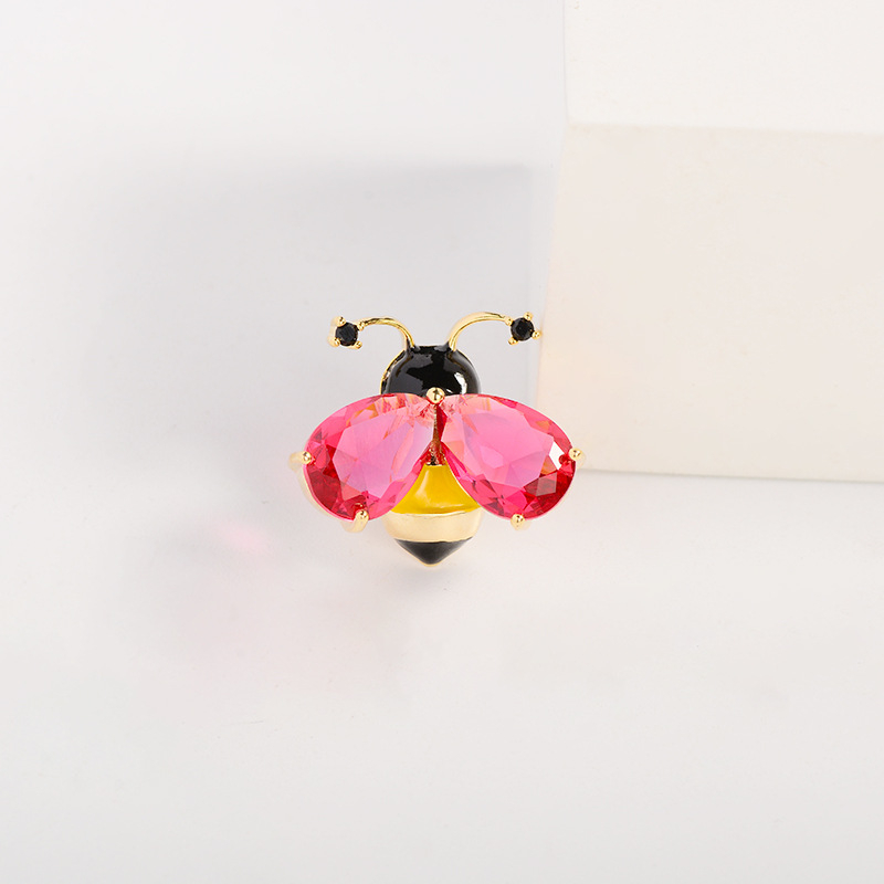 Kaela klips putukamotiiviga — mini mesilane, emal, sulatud kivide asem; vaskpõhi, Korea stiil naistele; elektroplaadimine; kohandamine saadaval