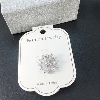 Kaela pin päikesekõrva ja tsirkooniga, vase alus, Korea stiil, unisex