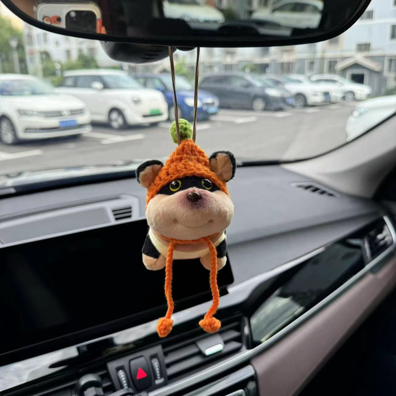 Bee Puppy auto privjesak, plišna dekoracija unutrašnjosti u karikaturalnom stilu, prilagodljivo (Brand: Beautiful night thoughts; Materijal: Pliš; Prilagodljivost: Da; Stil: Crtani; Funkcija: Unutarnja dekoracija)