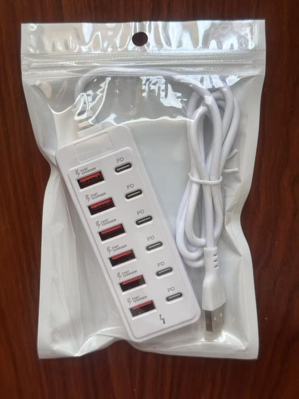 USB-C dokovacia stanica s 12 portami, USB 3.0, 66W PD rýchle nabíjanie, externé napájanie