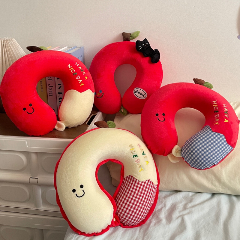 U-образна възглавница от memory foam за кола и пътувания — защита на шията, хастар Crystal Velvet, универсална употреба, тегло под 0,5 кг