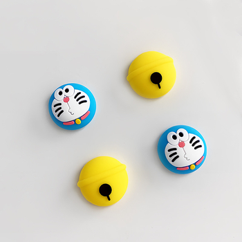 Nintendo Switch džojstik poklopac, silikon, protivklizni, Doraemon zvončić motiv, prilagodljivo s fotografijama, dimenzije 2x2x0,5 cm
