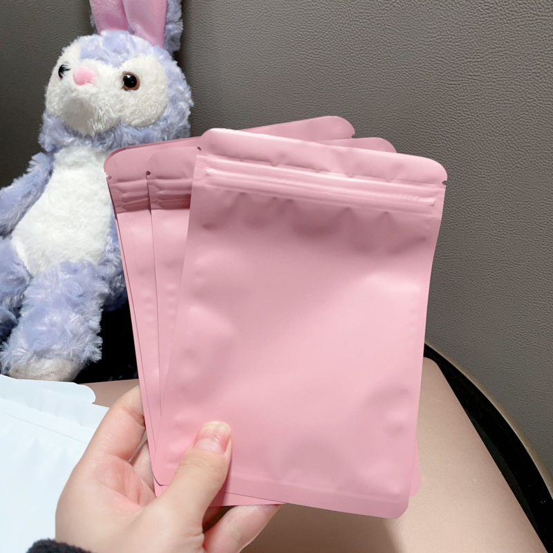 Samozatváracia taška na šperky s nepriehľadnou hliníkovou fóliou, matný film + PET aluminizovaný + CPP; dĺžka uzatvárania 5–20 cm