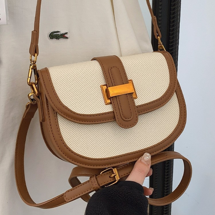 Unisex torba saddle od poliestera s poklopcem, vodoravni kvadratni oblik, unutarnji džep s zatvaračem