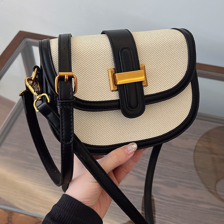 Unisex torba saddle od poliestera s poklopcem, vodoravni kvadratni oblik, unutarnji džep s zatvaračem
