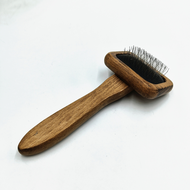 Kit de îngrijire pentru pisici din lemn masiv — Pieptene cu dinți de ac, Pieptene pentru purici, Clește de unghii (Clasificare produs: Pieptene/Perie • Brand: Altul • Pentru: Pisici • Cadou: Nu • Cantitate în cutie: Se poate întreba)