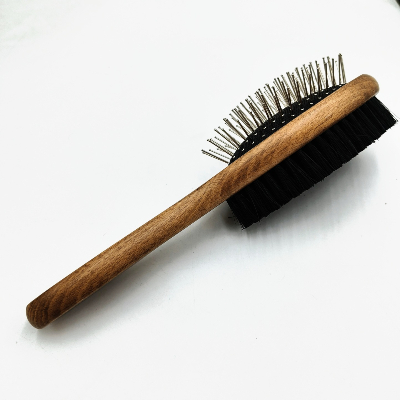 Kit de îngrijire pentru pisici din lemn masiv — Pieptene cu dinți de ac, Pieptene pentru purici, Clește de unghii (Clasificare produs: Pieptene/Perie • Brand: Altul • Pentru: Pisici • Cadou: Nu • Cantitate în cutie: Se poate întreba)