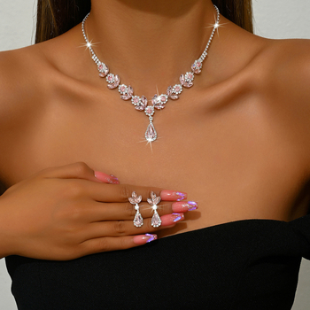 Rnafashion Bakreni set nakita: ogrlica i naušnice s rhinestones, s kandžastim lancem, elektroplirano, za žene