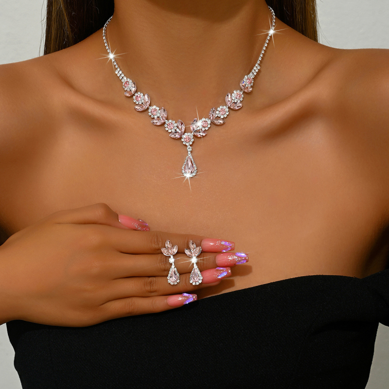Rnafashion Bakreni set nakita: ogrlica i naušnice s rhinestones, s kandžastim lancem, elektroplirano, za žene
