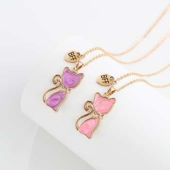 Gyerekeknek készült ötvözetből készült nyaklánc és fülbevaló készlet, csepp olajos felülettel, figurás motívummal