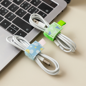 Οργανωτής καλωδίων από δέρμα με Velcro – cartoon στυλ, πολυλειτουργικός για καλώδια δεδομένων, ταξίδια και επιτραπέζια αποθήκευση