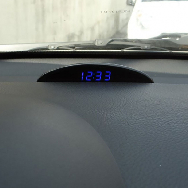 Portatīvais automobiļu digitālais LCD pulkstenis, voltmetrs un temperatūras mērinstruments (regulējams leņķis, digitālais LCD displejs)