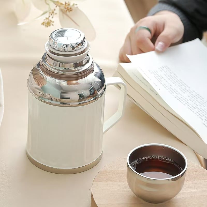 Termosz pohár hőmérséklet kijelzővel és tea szeparátorral, belső 316-os rozsdamentes acél, külső 201-es rozsdamentes acél, vákuumos szigetelés, hordozható otthoni használatra