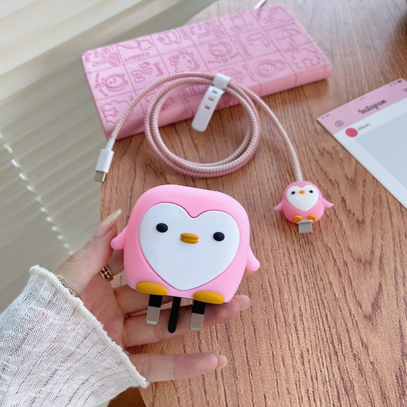 Samsung 25W защитно покритие за кабел за данни – карикатурен стил пингвин, PVC материал, комплект от 4 броя