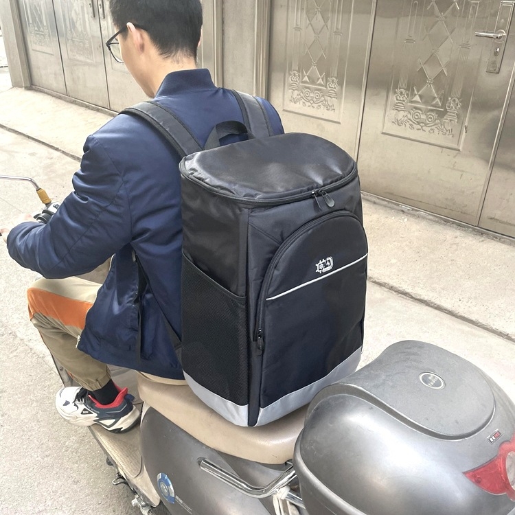 Горска изолирана раница, Oxford плат и TPU тъкан, модел 69850, планински туризъм