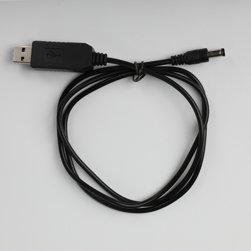 USB–DC tápegységkábel 12V boosthoz, DC 5.5×2.1 mm csatlakozóval, alkalmas routerekhez, optikai modemekhez és egyéb alacsony fogyasztású eszközökhöz