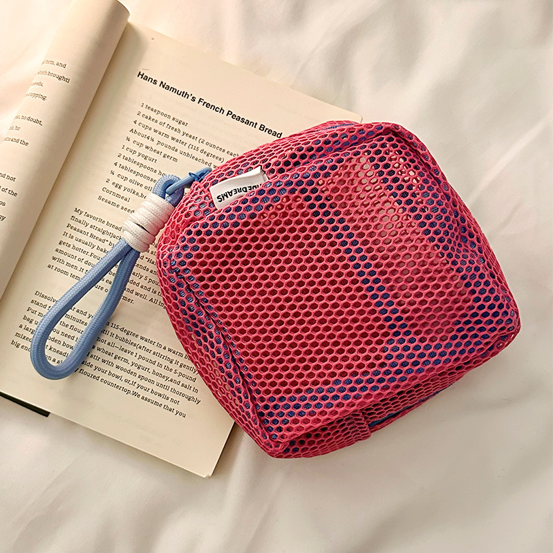 Θήκη αποθήκευσης και μακιγιάζ από δίχτυ, διαπνέουσα, ανθεκτική, ελαφριά για καθημερινή χρήση (υλικό: δίχτυ; επένδυση: δίχτυ; λειτουργία: διαπνέουσα, ανθεκτική; χρήση: καθημερινή)