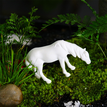 Set figura konja od smole, Zen bonsai mikro krajobraz dekor, 3-dijelni set; Materijal: prirodna smola; Marka: Little humble craftsman; Kategorija: Obrađivanje smole; Stil: Kineski