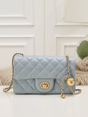 2025 Chanel-inspirirana mala kvadratna torbica s lancem, crossbody, od ovčje kože, vrhunsko izdanje