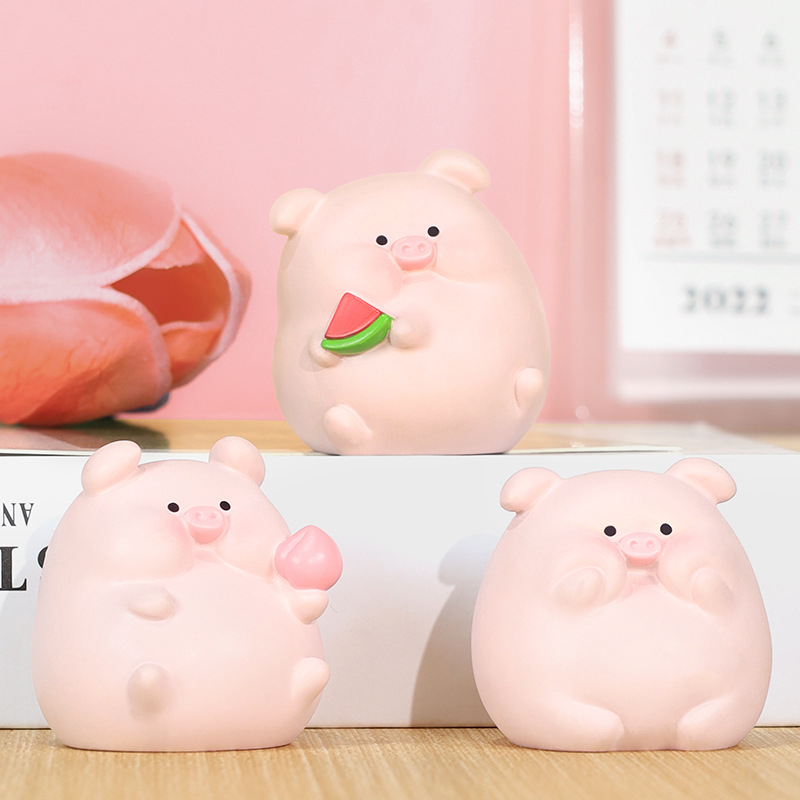 Mini desktop dekor Pig You Happy Duck — crtani skulptura od smole, IP licencija