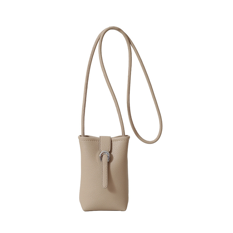 Ženska PU crossbody torba, vertikalni kvadrat, urbani stil, zatvaranje poklopcem, unutarnji džep sa zatvaračem