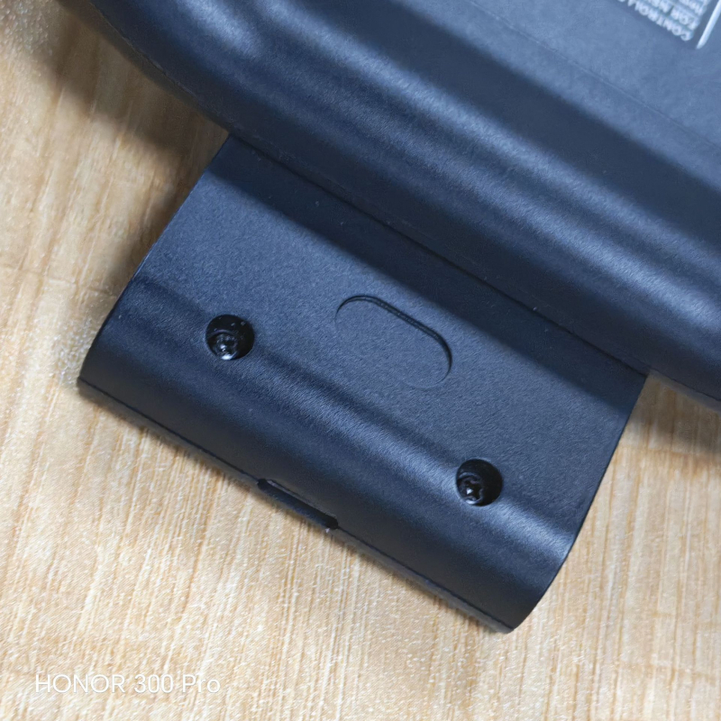 Switch2 držač za punjenje Joy-Con s magnetskim spojem, ugrađena baterija, Type-C sučelje, za 2 igrača