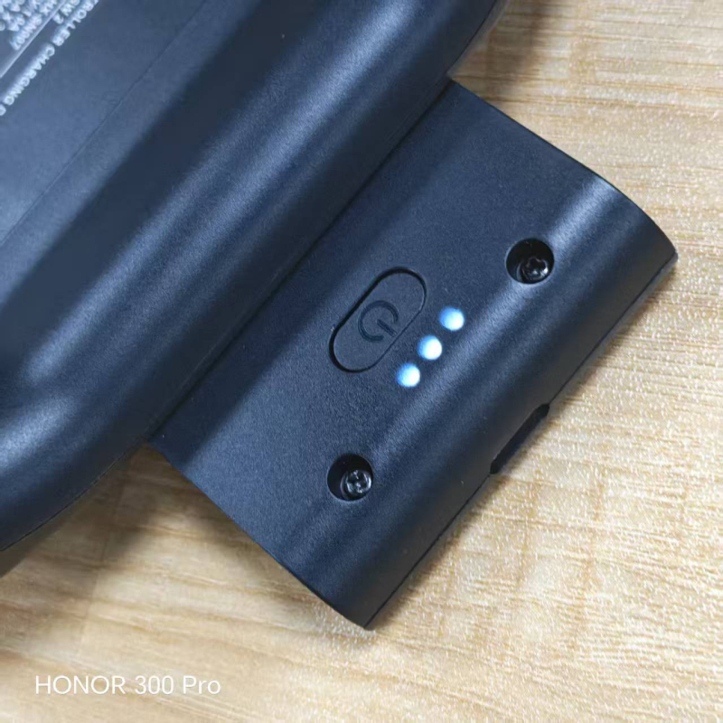 Switch2 držač za punjenje Joy-Con s magnetskim spojem, ugrađena baterija, Type-C sučelje, za 2 igrača