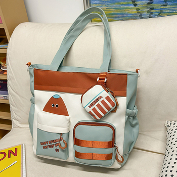 Krosbody torba za dopunske lekcije – platno, podstava od najlona, anime uzorak, za djevojke, od srednje škole pa nadalje