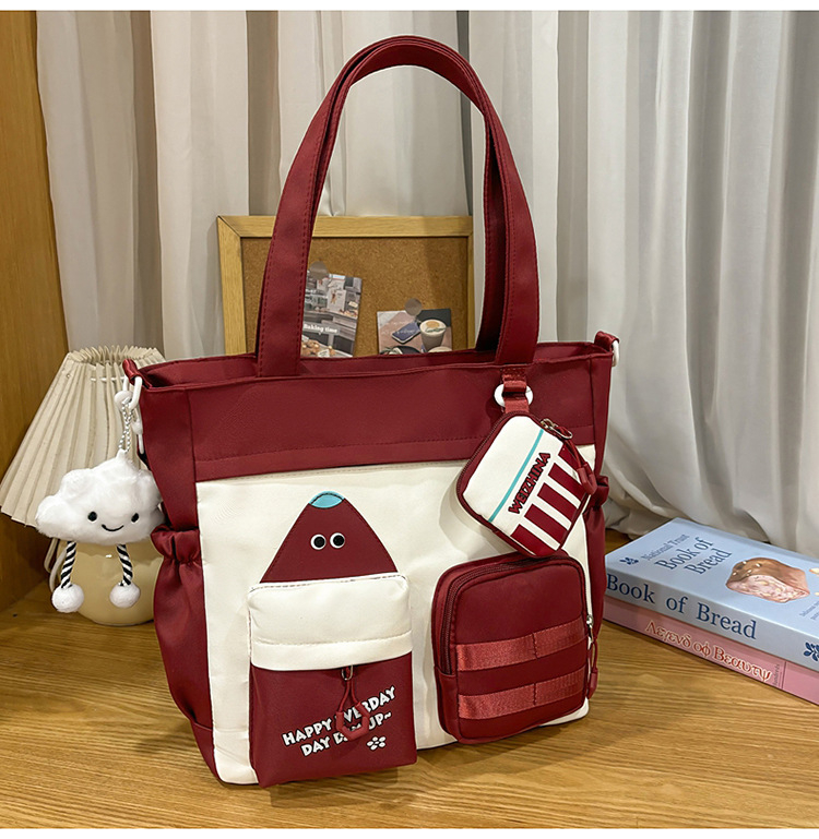 Krosbody torba za dopunske lekcije – platno, podstava od najlona, anime uzorak, za djevojke, od srednje škole pa nadalje