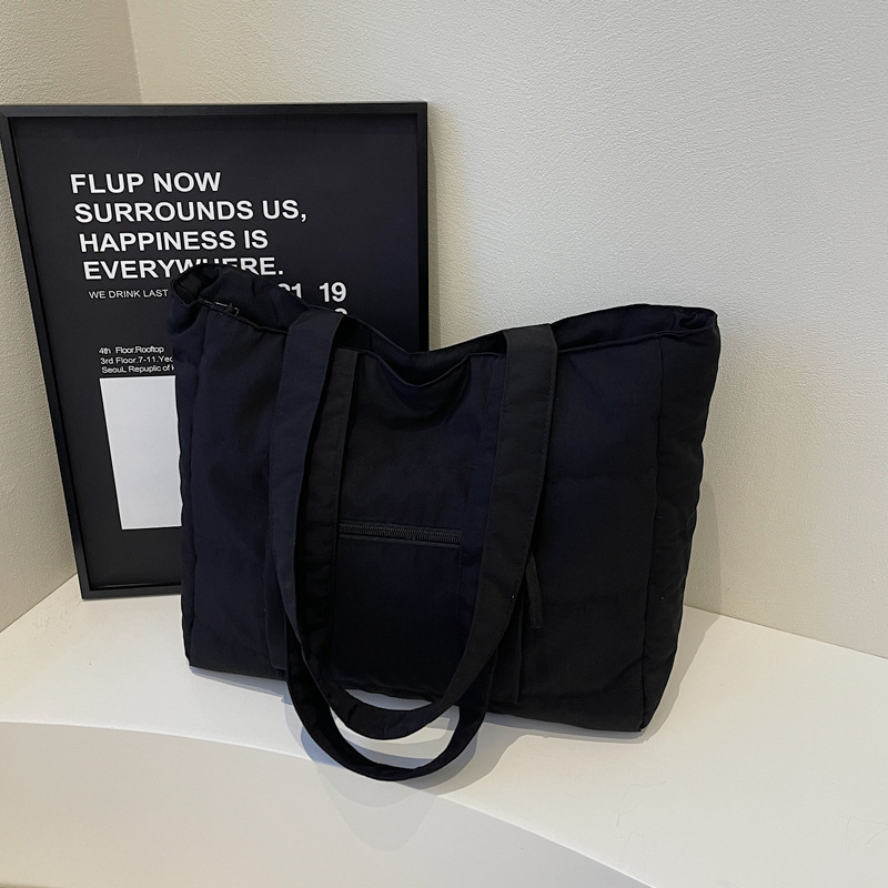 Elaine γυναικεία τσάντα tote, ύφασμα, οριζόντια τετράγωνη μορφή, φερμουάρ κλεισίματος, εσωτερική τσέπη με φερμουάρ