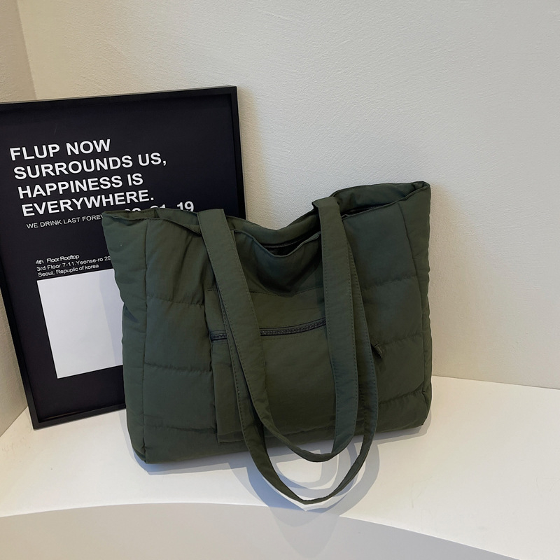 Elaine γυναικεία τσάντα tote, ύφασμα, οριζόντια τετράγωνη μορφή, φερμουάρ κλεισίματος, εσωτερική τσέπη με φερμουάρ