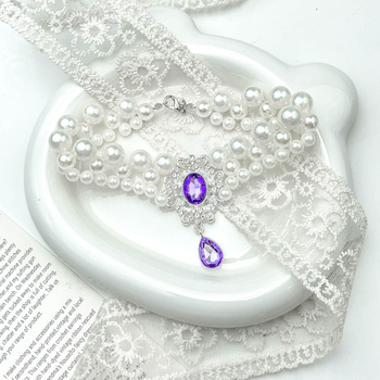 Háziállatok számára hercegnő-stílusú nyaklánc — állítható, monokróm műanyag ékszer kutyáknak és macskáknak